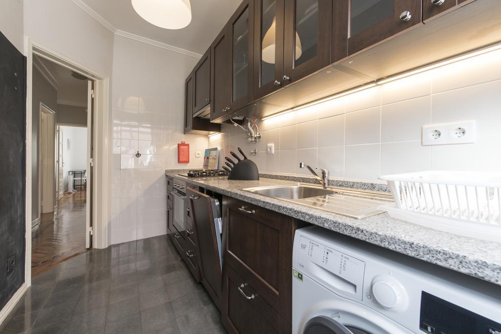 Apartamento Junto A Fonte Luminosa リスボン エクステリア 写真